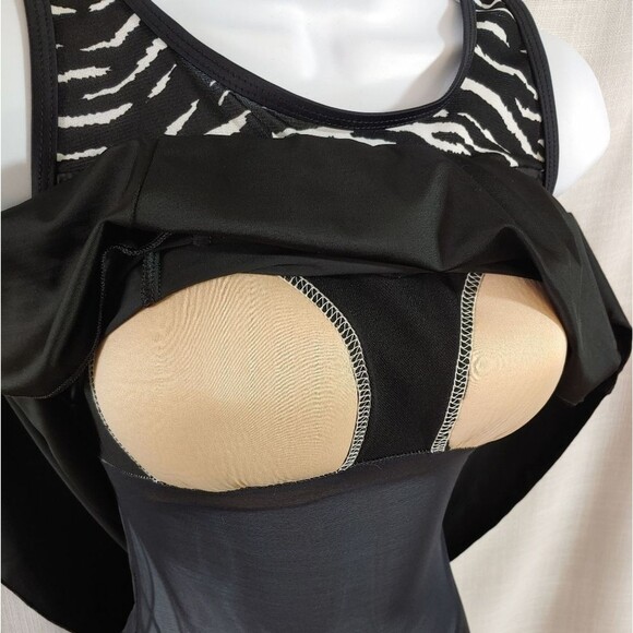 Shore Shapes Black White Swimdress Shelf Bra Tummy Control Womens 12 Large EUC - Picture 9 of 12